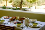 Luxury villas in Greece - Xenon Estate villa Lethe breakfast in the veranda